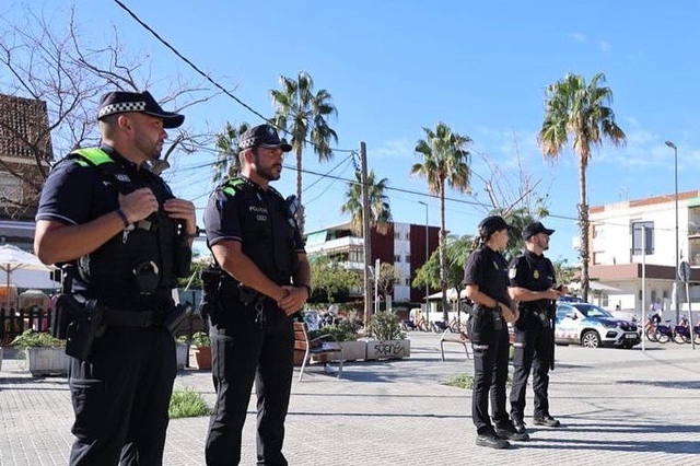 A polícia mobiliza-se contra a manta superior de Castelldefels